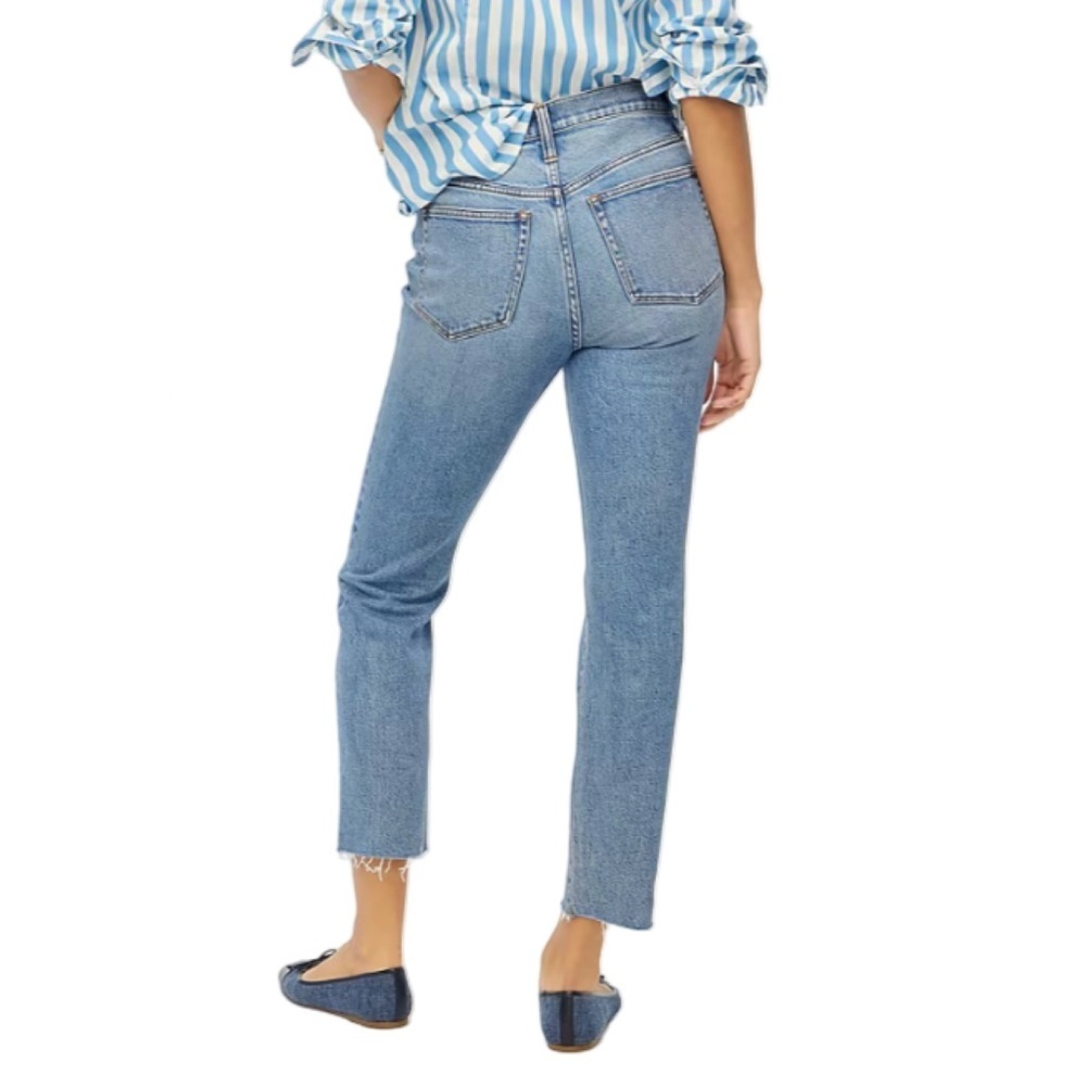 J. Crew Factory Essential Straight Raw Hem Medium Blue Denim Jeans Womens Sz 28 - Picture 2 of 12